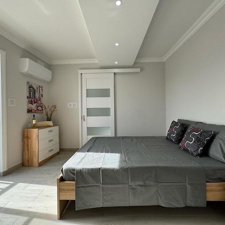 Luxury & Modern Two Bedroom Marsaskala Apartment Εξωτερικό φωτογραφία