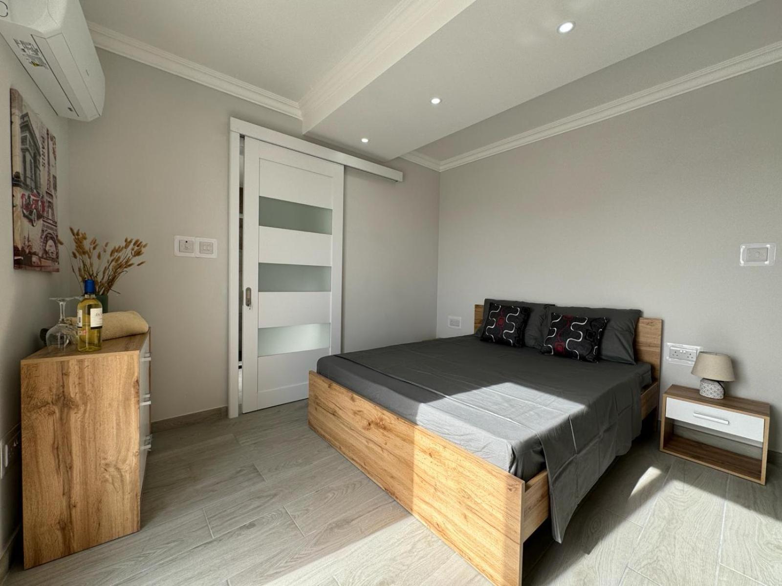Luxury & Modern Two Bedroom Marsaskala Apartment Εξωτερικό φωτογραφία